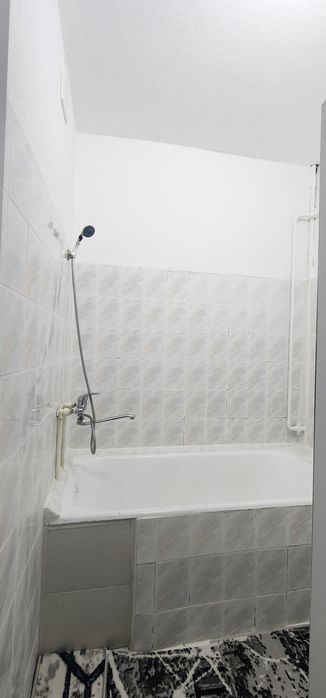 Юнусобод 4кв напротив Универсам 2комнатная кирпич 2*6 балкон ремонт