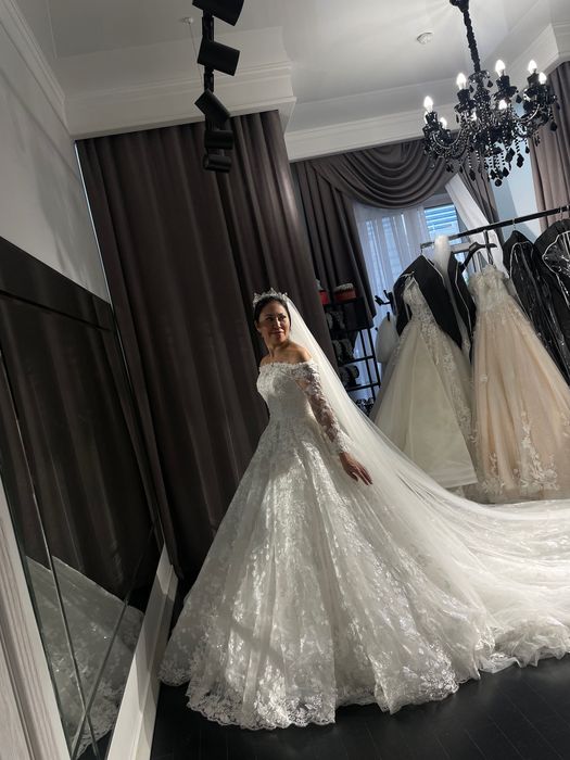 Свадебное платье