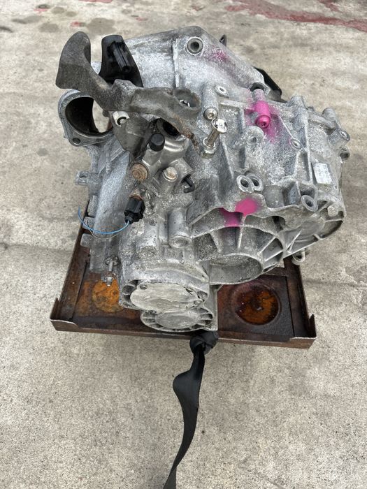 Cutie viteza man.4x4 vw tiguan 2.0 tdi cod cutie KUG