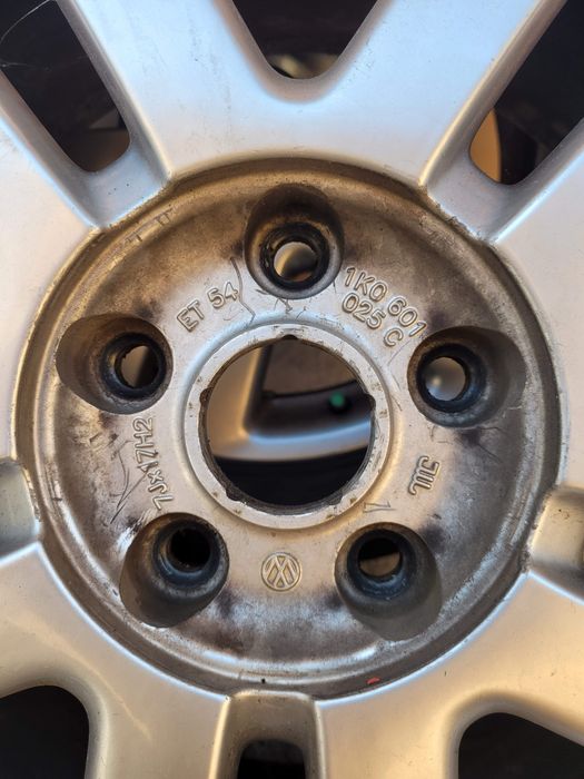 Jante Aliaje Wolkswagen 17"/ +Anvelope Riken 225x50 ZR17