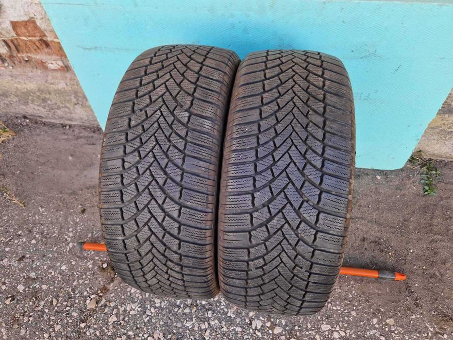 2 Bridgestone R17 225/50 Зимни гуми  DOT3319