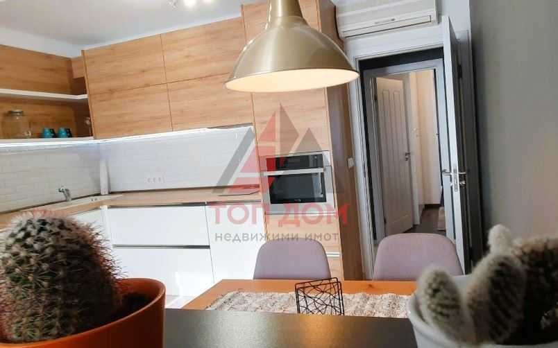 Дава се под наем Тристаен апартамент в Варна, Център - 84 кв.м за 765 € - Снимка #4