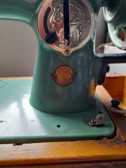 Тігін машинасы(швейная машинка)