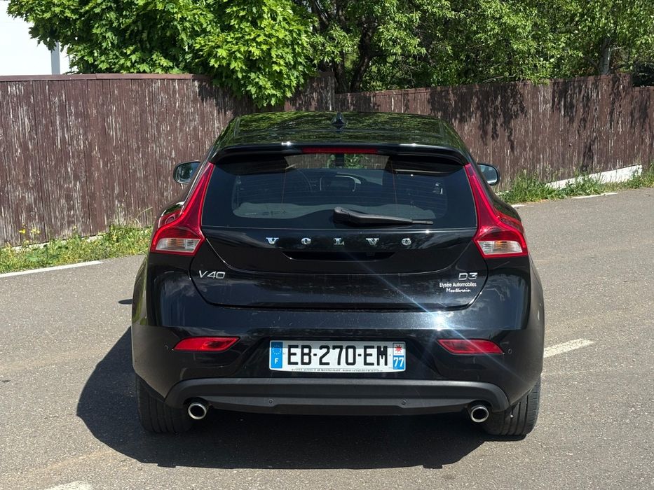 Vand Volvo V40 D3 2016 2.0 diesel 150cp automat