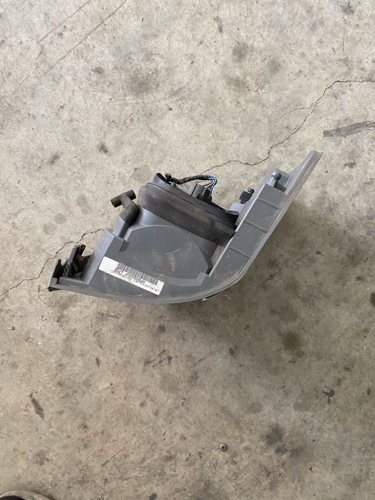 Десен стоп за Range Rover L322