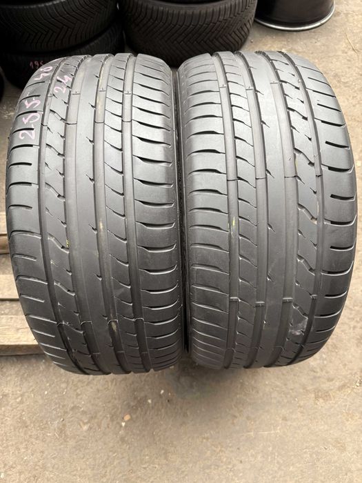 2x Anvelope Vara 255/45 R18 - Maxxis Victra Sport Zero One