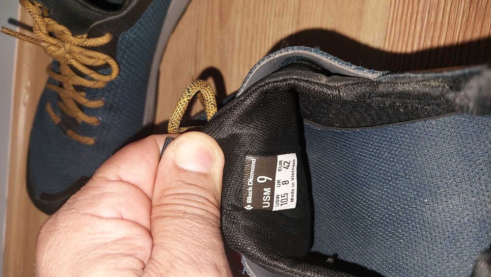 Black Diamond Mens 42