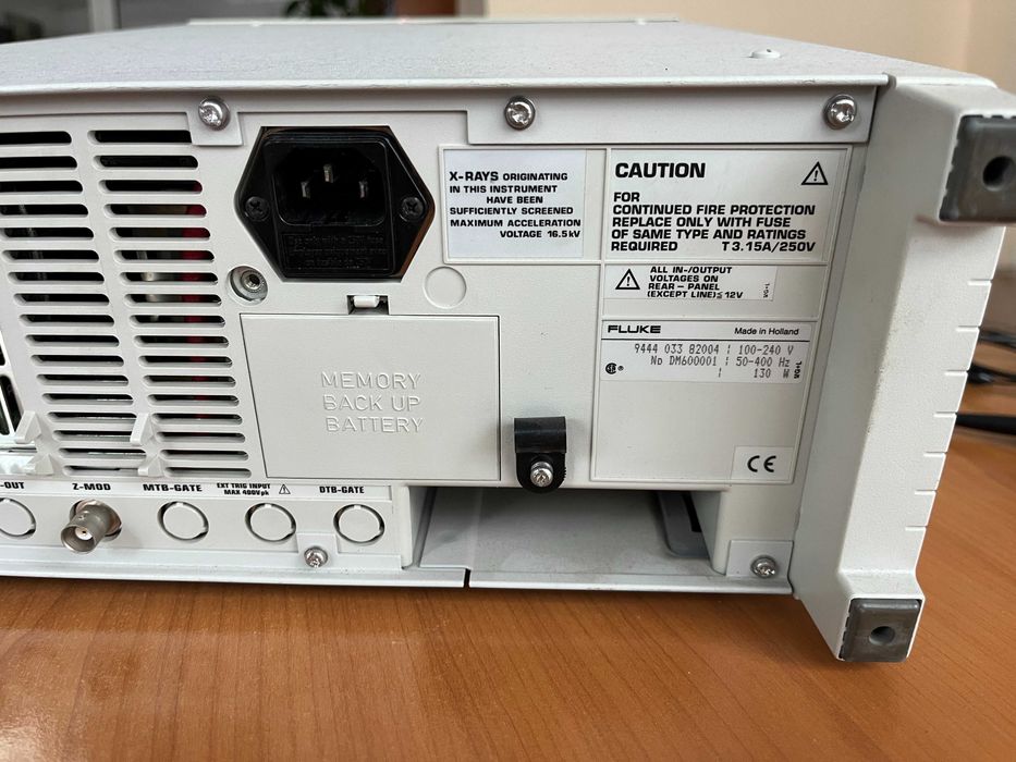 Осцилоскоп Philips (FLUKE) PM 3382 - 4 канален, комбиниран, 100 MHz