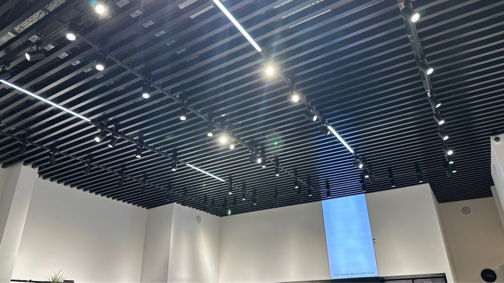 Armstrong Grilyato Reechniy osma shiftlar ishlab chiqaruvchidan