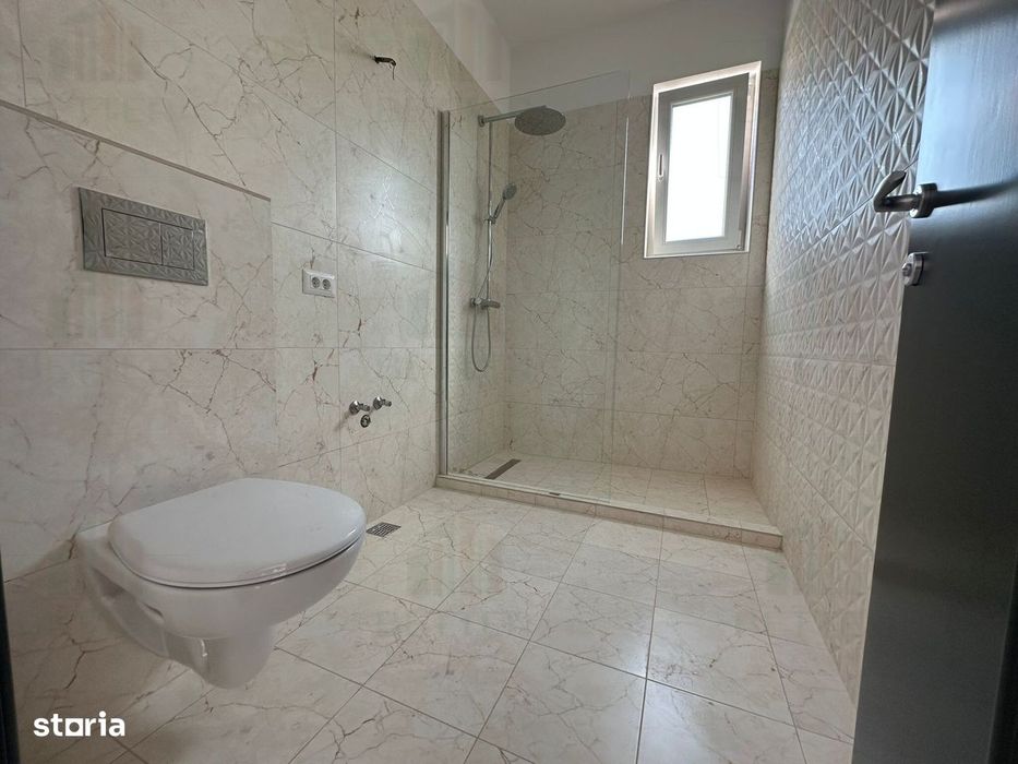 Casa de vanzare | 3 camere + 2 bai | La Cheie