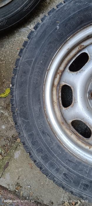 Продавам зимни гуми 175/70/13