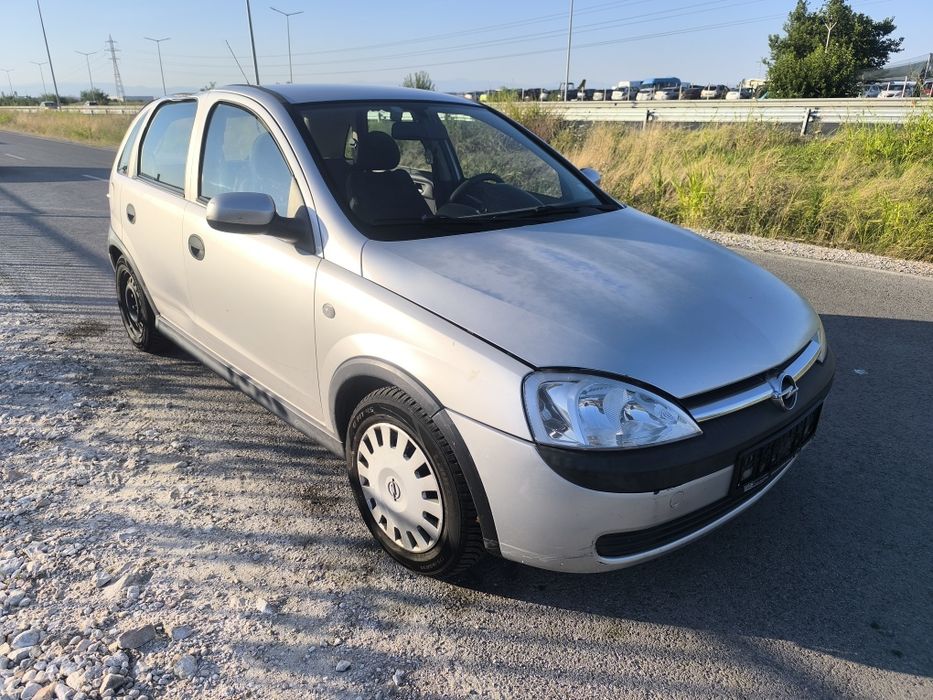 Opel Corsa C 1.2 75к.с. НА ЧАСТИ