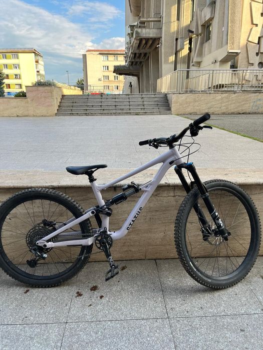 Vand bicicleta specialized status
