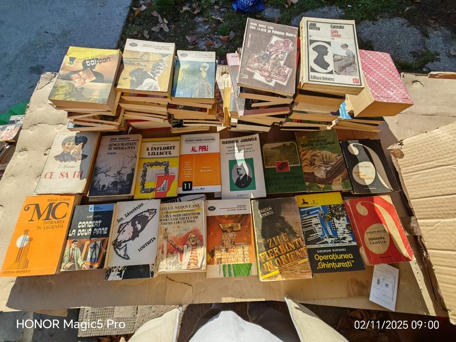Cărți vechi anticariat