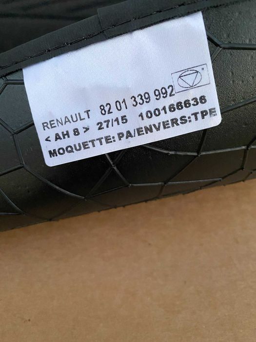 Set covorase, presuri auto noi, Renault Clio 4 2012+, originale
