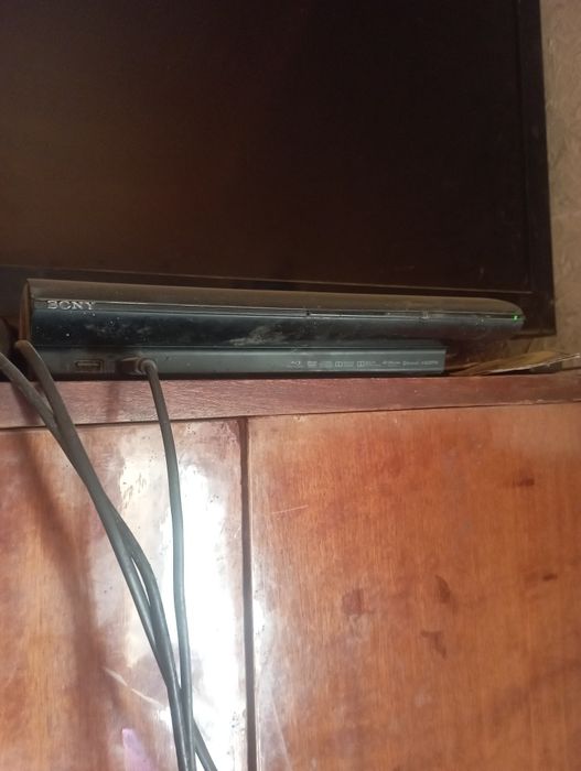 Ps3 super silim sotiladi