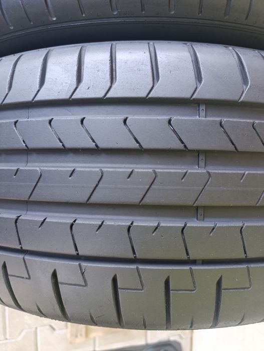 Anvelope de vara 245 45 20 Pirelli dot 2023