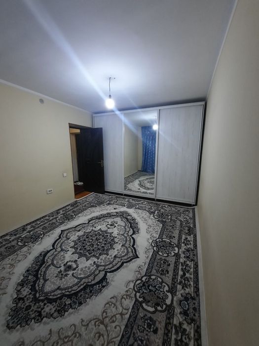Arenda kvartira Chilonzor 6 Parus  oylaga qizlaga
