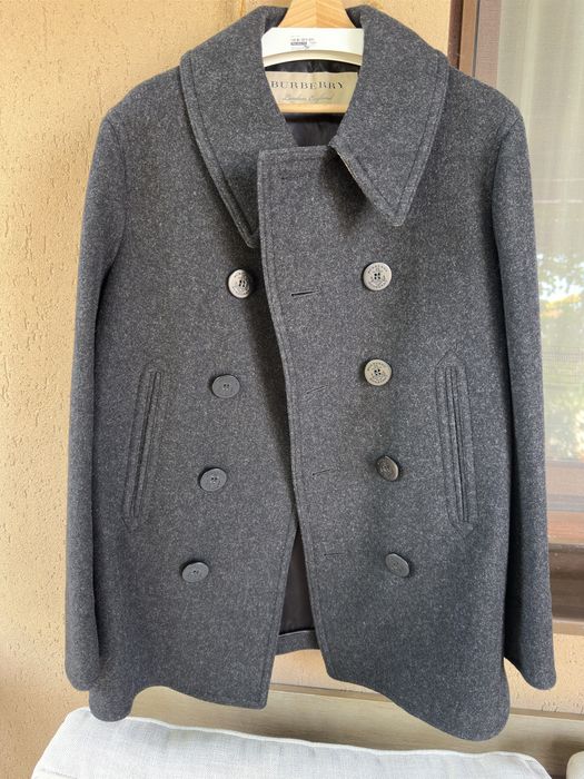 Burberry haina noua originala