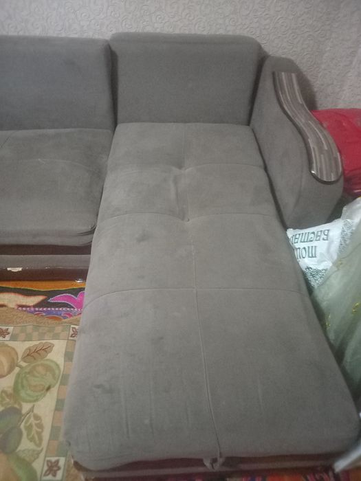 диван сатылады жағдайы орташа