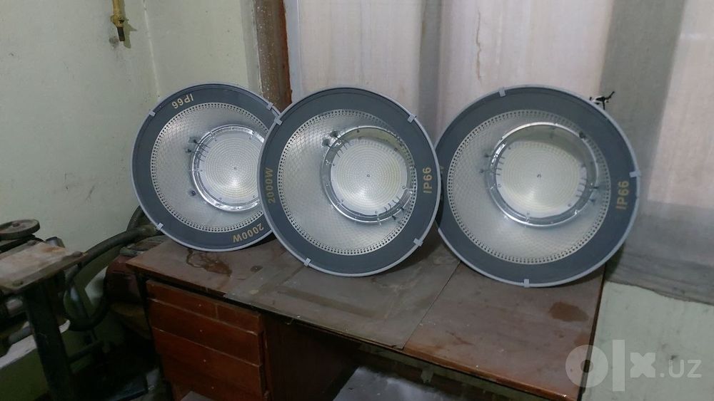 Продаётся светодиодные прожекторы  2000W