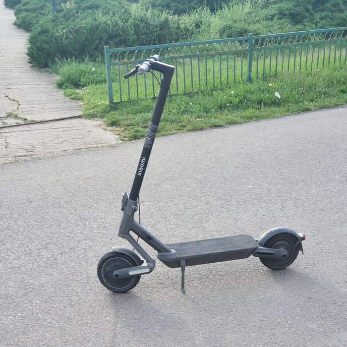 Vând xiaomi 4 ultra