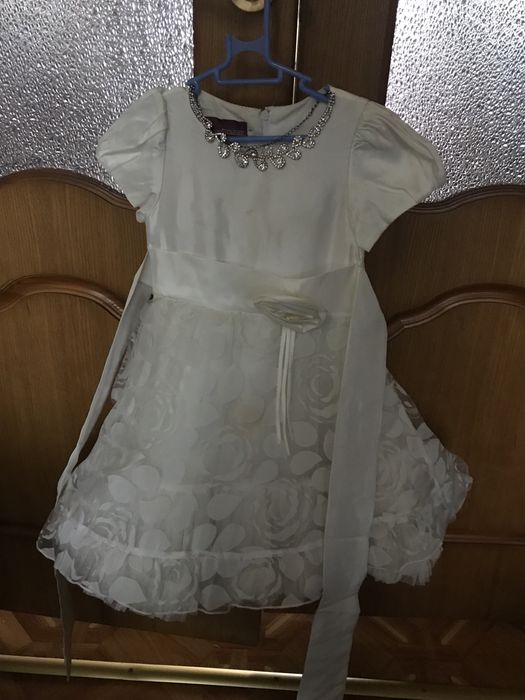 Платья для праздника