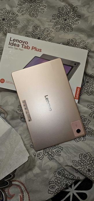Таблет Lenovo Idea Tab Plus