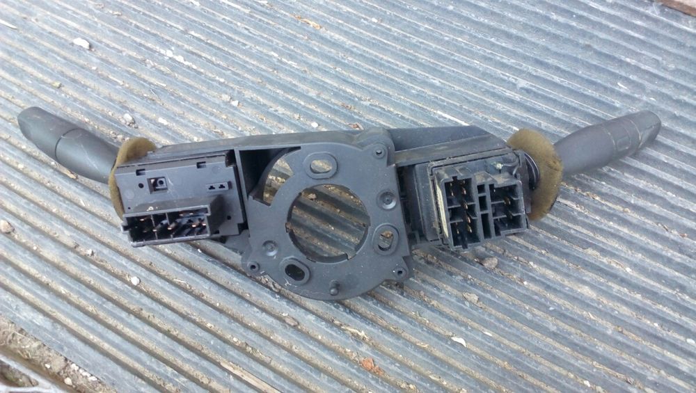 Части за  Пежо 306