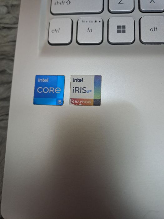 De vanzare Laptop Asus Vivobook