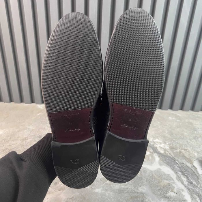 Vand pantofi de barbati louis vuitton - toate marimile pe stoc
