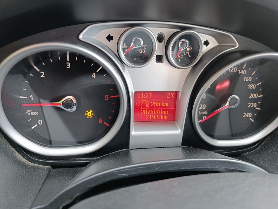 Ford C-Max 1.6 TDCI (2010)