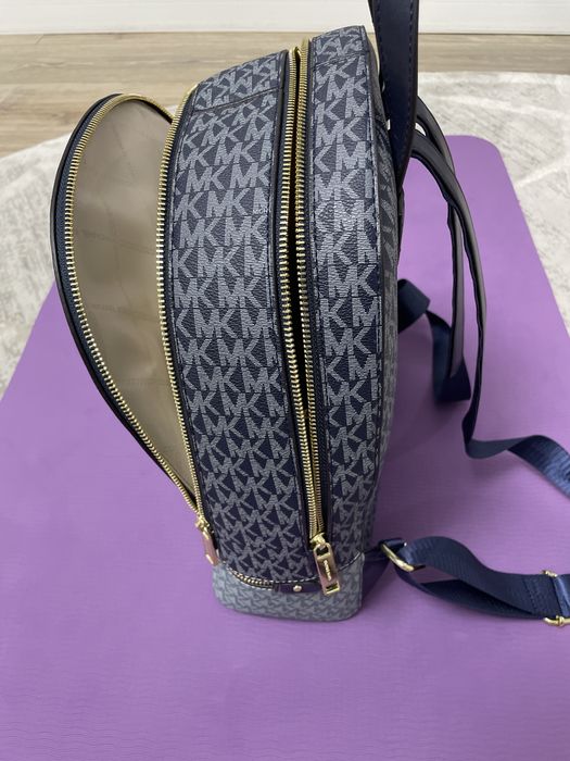 Рюкзак для школы/универа