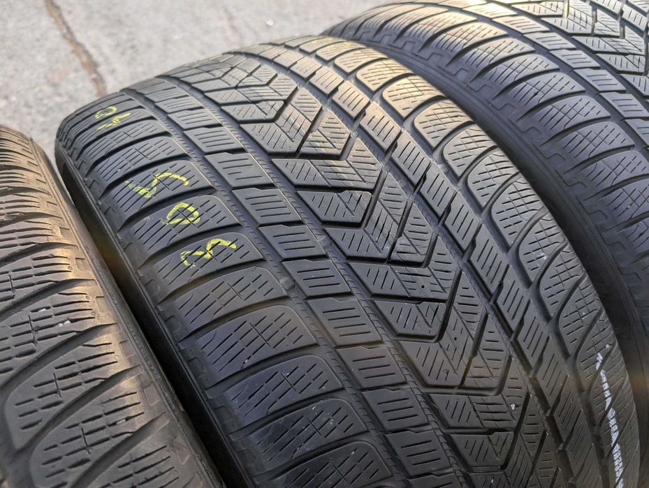 SET 4 Anvelope Iarna 275/45 R20 + 305/40 R20 PIRELLI Scorpion ras