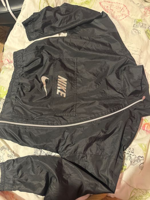Ветровки на Nike