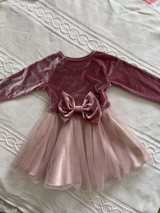Нарядное платье для девочки