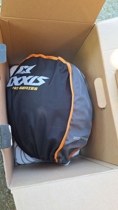 Каска AXXIS HAWK sv ece R22.06