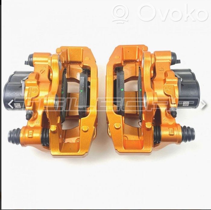 Etrieri Spate Mercedes AMG Carbon Ceramic