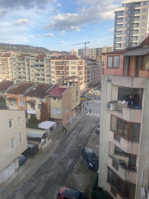 Одавам едностаен апартамент