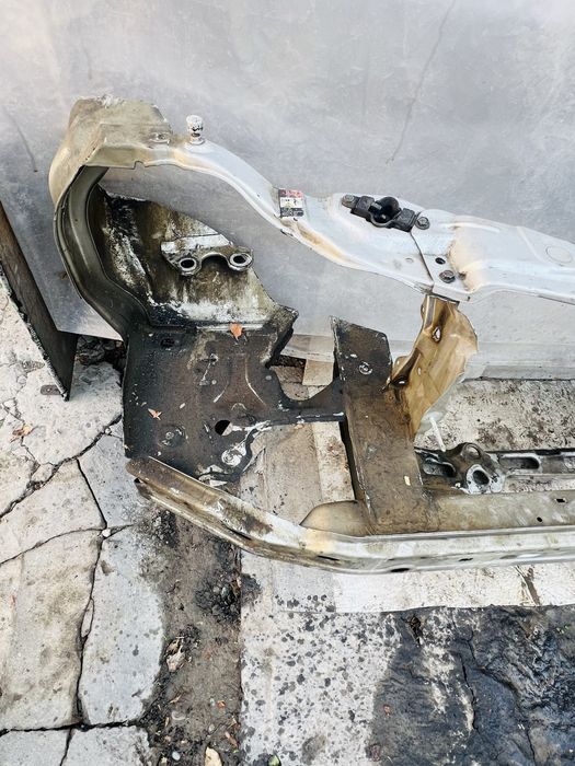 W 210 restayling uselitel (ekran telvizor)