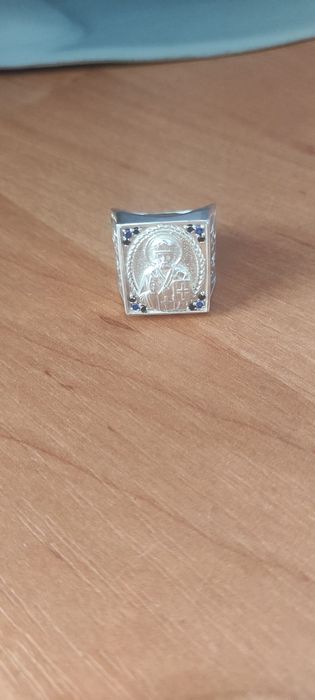 Кольцо серебро продам