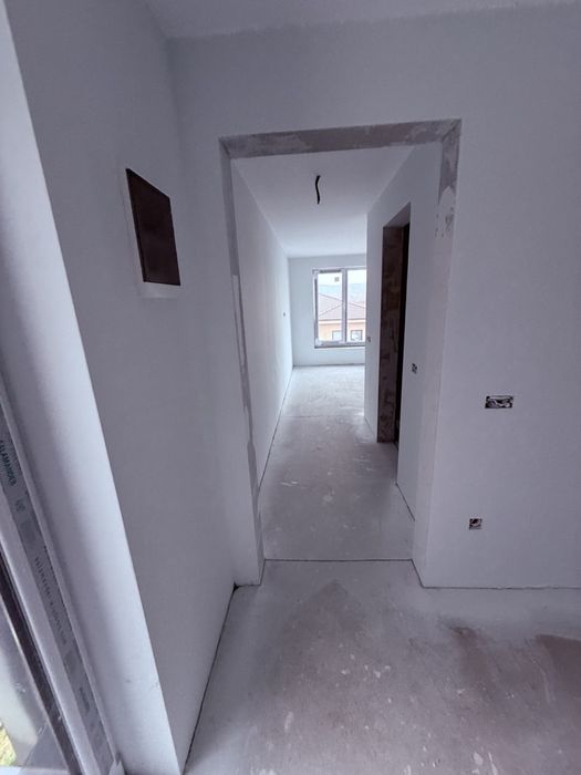 Casa de vanzare Cartierul Tineretului (teren inclus)