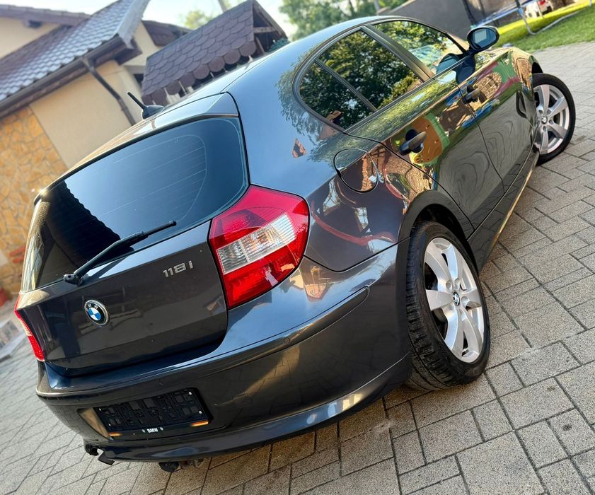 Bmw 118i 143cp 6+1 trepte 2007/2008 Navi~Jante17~Benzina