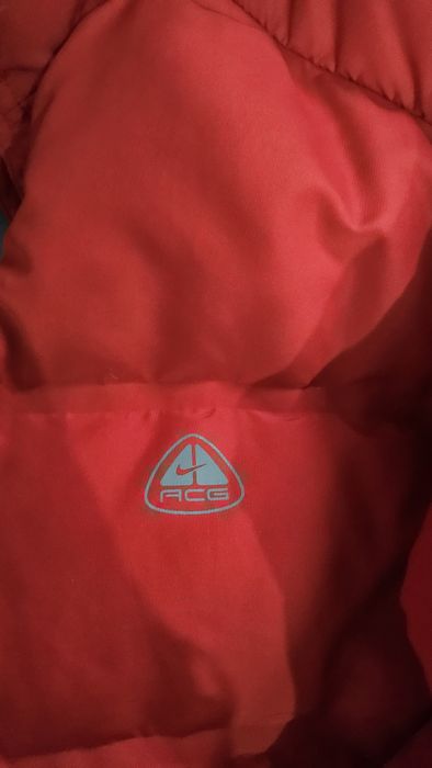 Дамско пухено  спортно яке NIKE