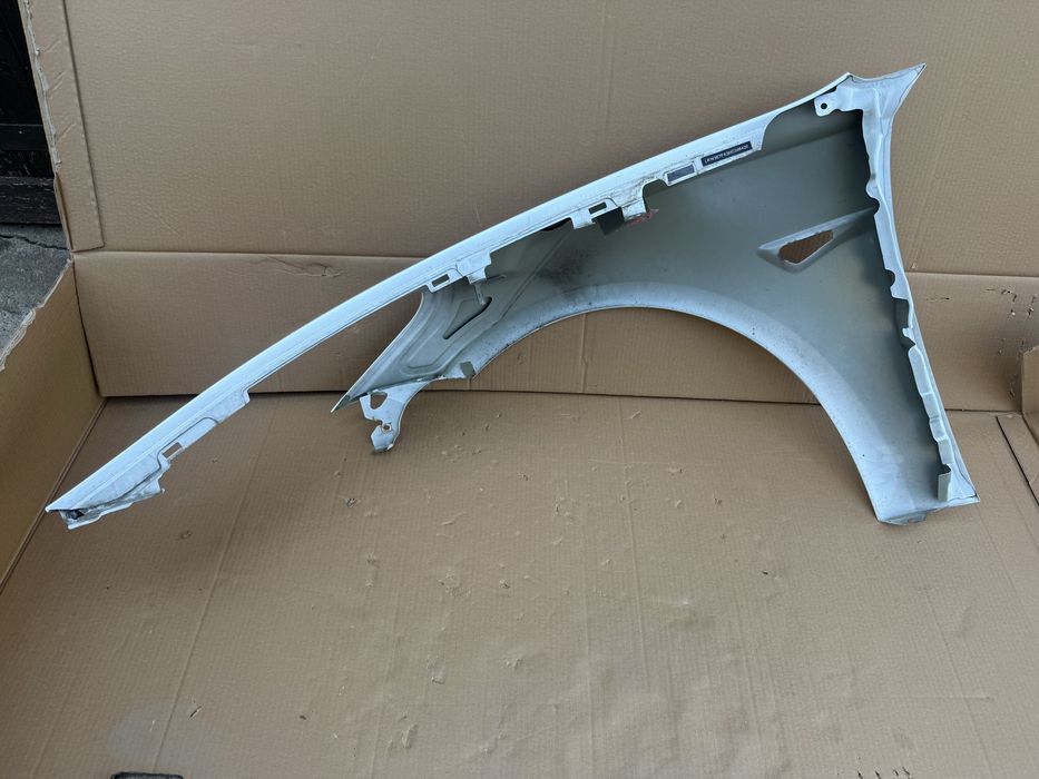 Калник Tesla Model 3