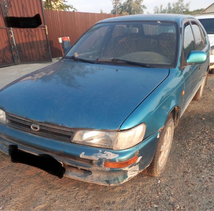 Автомобиль Toyota Corolla