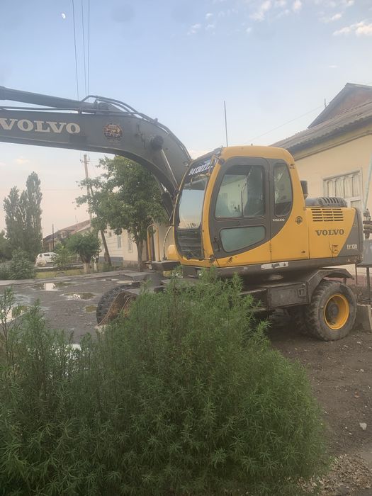 Volvo 130. Sotiladi
