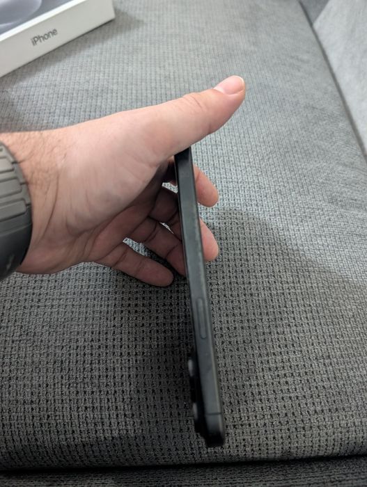 Vand Iphone 15 Pro Max 256 Gb