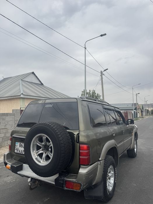 Ниссан патрол y61