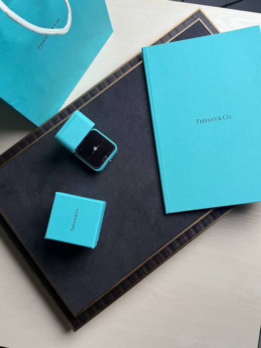 Кольцо с бриллиантом Tiffany & Co 0,30 ct